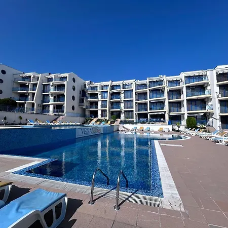 Vega Stevi - Beachfront 圣弗拉斯