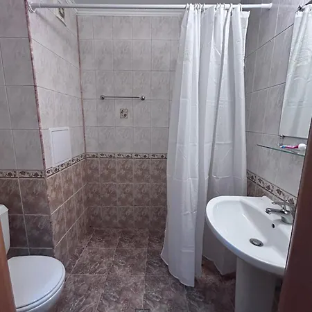 Spacious 1-Bedroom Sea View Apartment 2 Balconies * Święty Włas